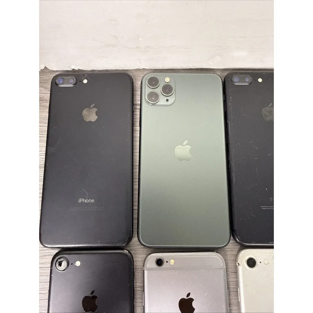 Lot Of 17 Genuine iPhones For Parts From iPhone 5‎ And Up